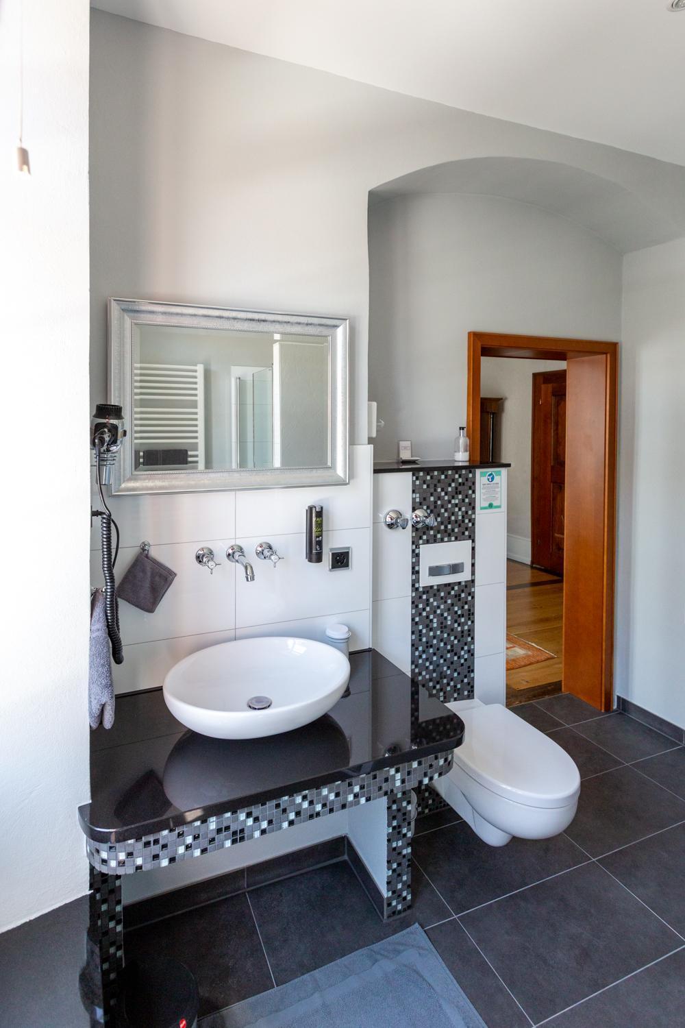 Hotel Boardinghouse Sonne Offenburg Zimmer foto