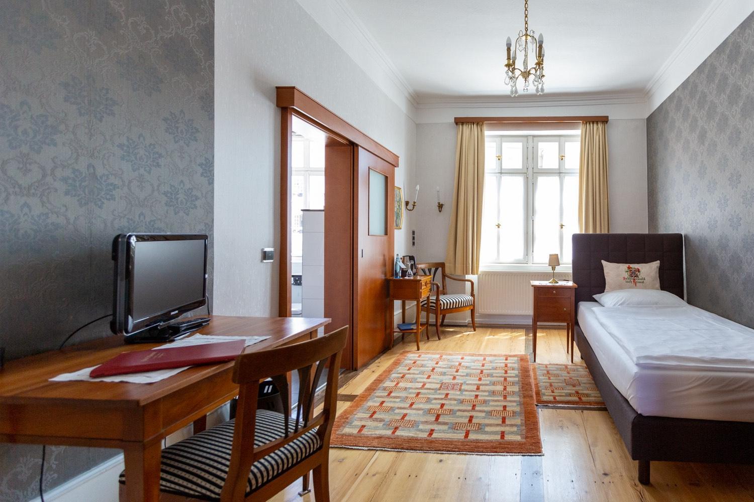 Hotel Boardinghouse Sonne Offenburg Exterior foto